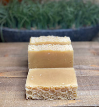 Load image into Gallery viewer, Oatmeal Soap