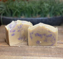 Load image into Gallery viewer, Oatmeal &amp; Lavender Soap
