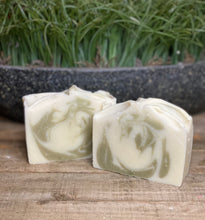 Load image into Gallery viewer, Aloe Vera Mint  Soap
